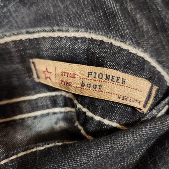 Big Star Blue Jeans Mens 38L Pioneer Boot Distressed Arcuates Stitching USA - Picture 15 of 16